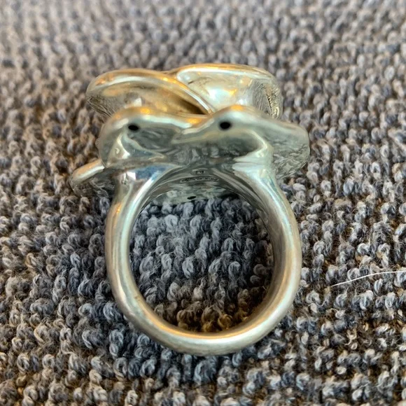 NWOT SS Rose Ring - Picture 4 of 4